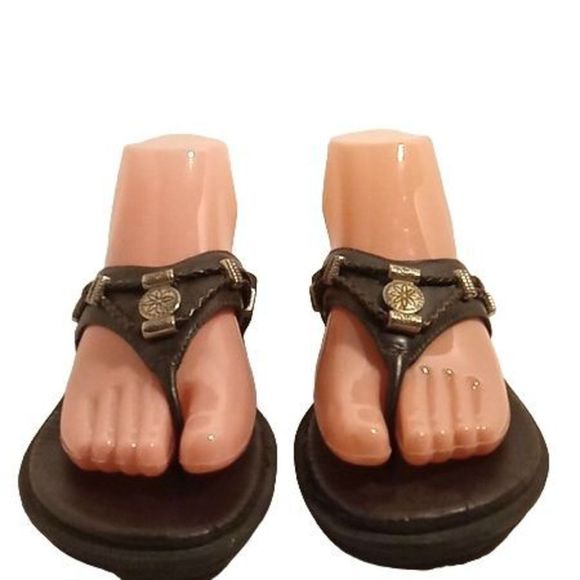 Bare Traps Benny Black Flip Flop Sandals Women's Size 7 - Picture 4 of 7